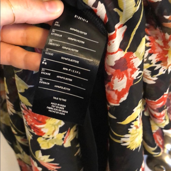 Volcolm Dress - Picture 7 of 10